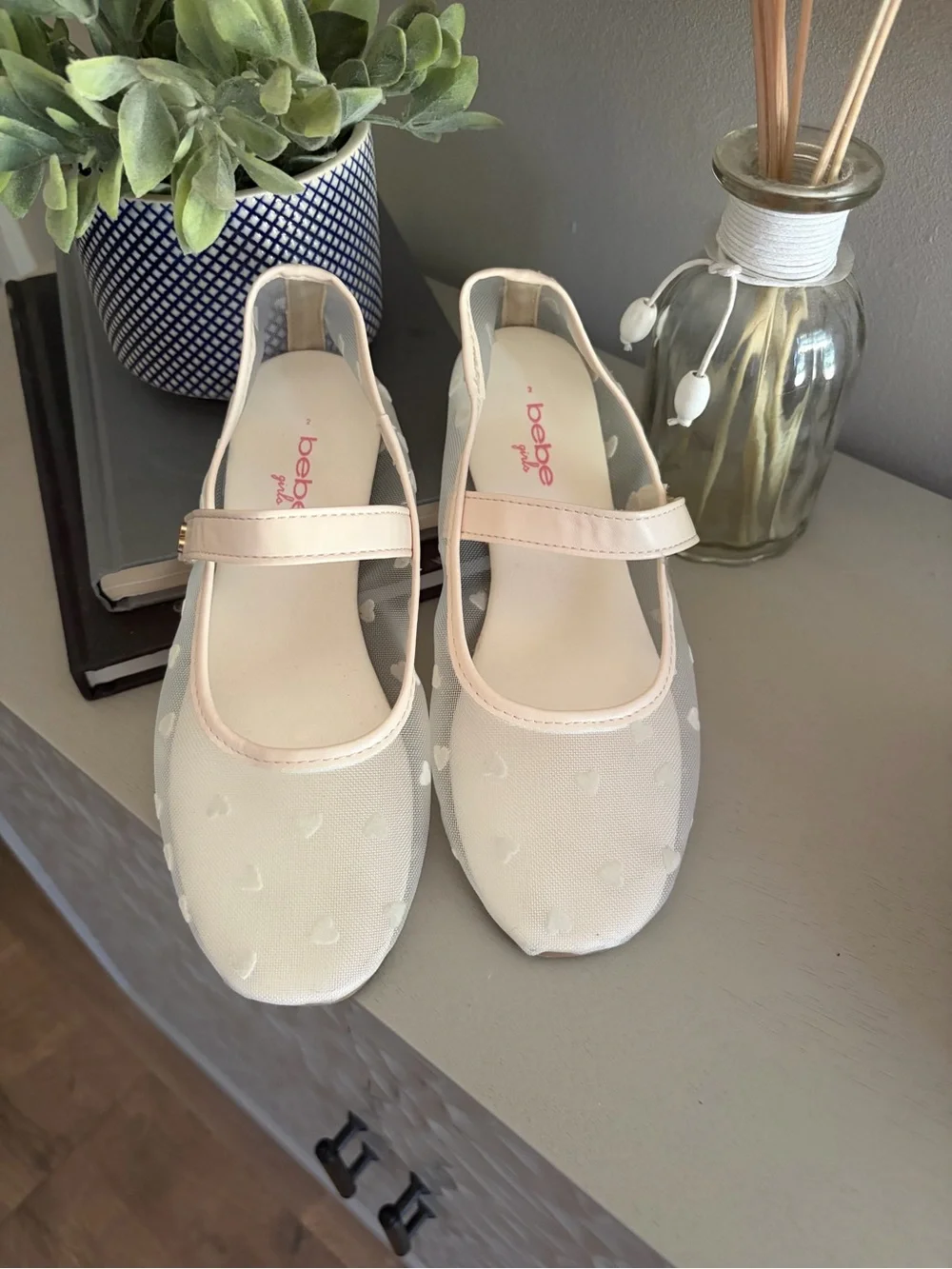bebe Girls Cream Heart Mesh Mary Janes